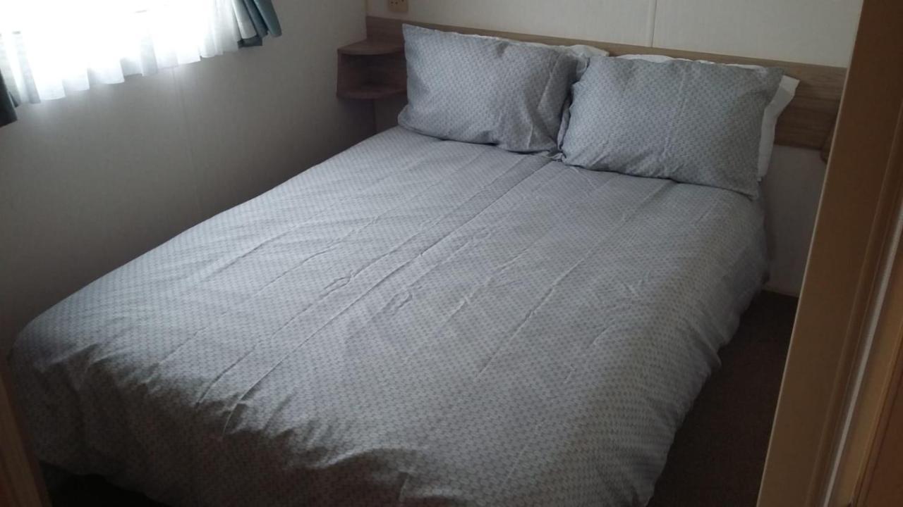 Kingdom Holiday Park Haverigg Buitenkant foto