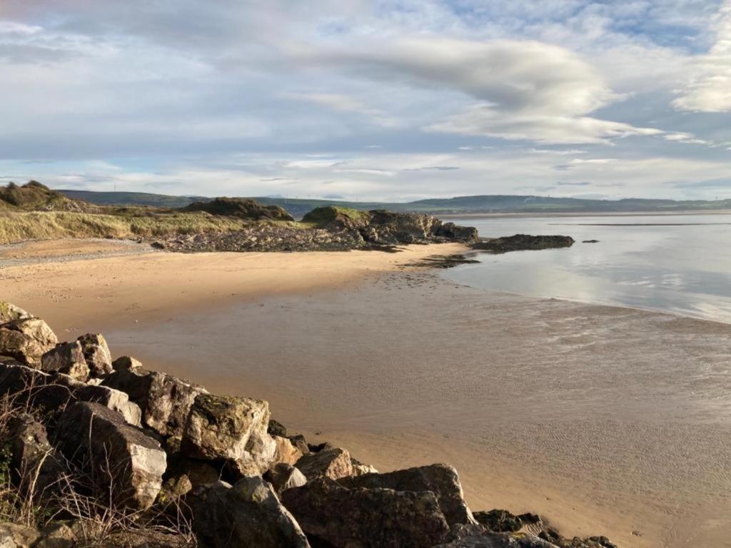 Kingdom Holiday Park Haverigg Buitenkant foto