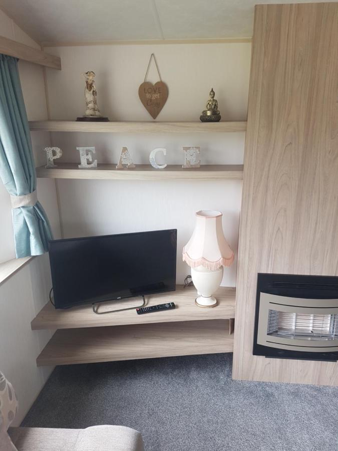 Kingdom Holiday Park Haverigg Buitenkant foto